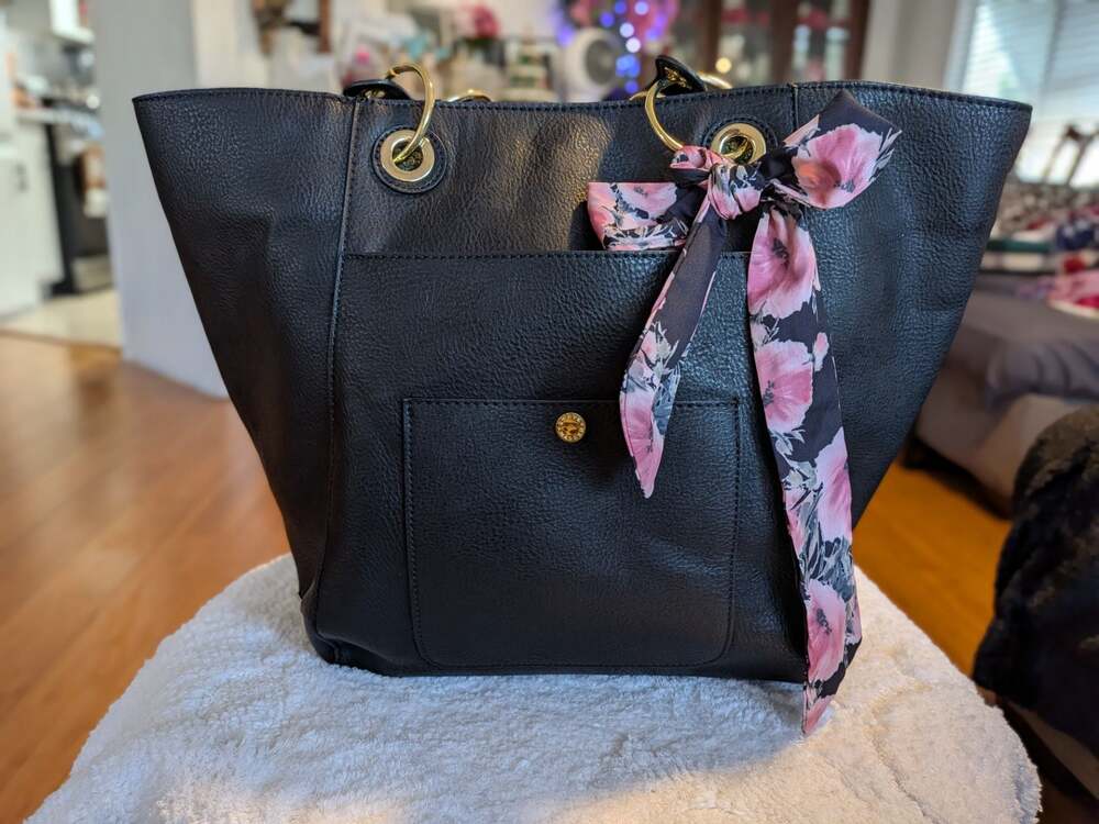 Steve Madden Black Pebbled Faux Leather Large Tote Shoulder Bag with Floral Scar